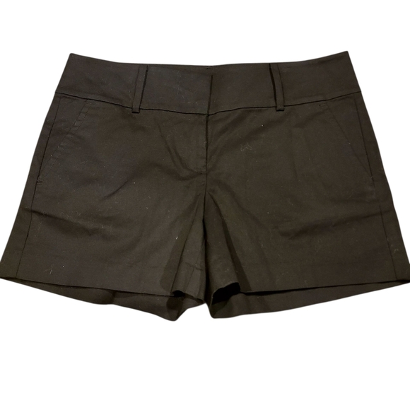 Ann Taylor Black Tailored Bermuda Shorts NWOT - Picture 1 of 4